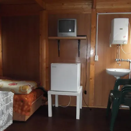 Letniskowe Lodge *