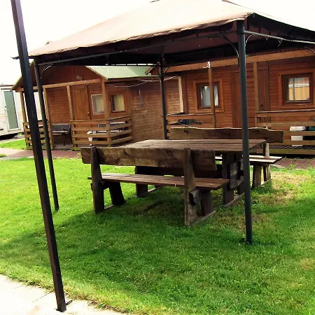 Lodge Letniskowe *