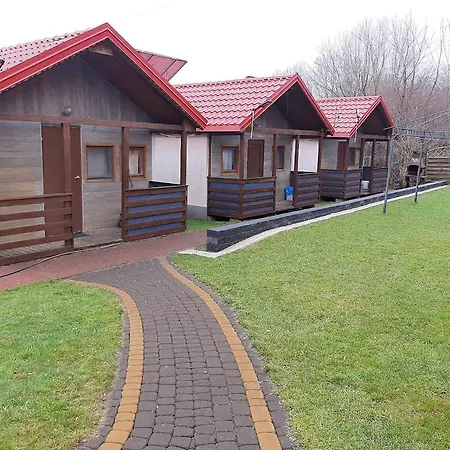 Деревянный коттедж Letniskowe *